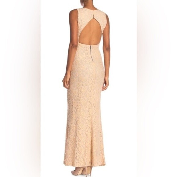 ALICE + OLIVIA Lace Overlay Open-Back Maxi Dress Blush Pink Sz 4 Small - Picture 2 of 15